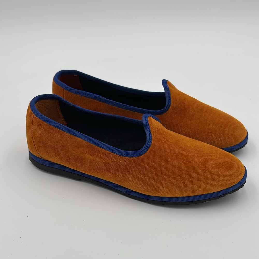Traditional MAR SORELI Friulana Slip-On velvet Flat Rust with Navy Trim Size 3